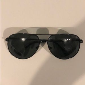 Unisex all black sunglasses